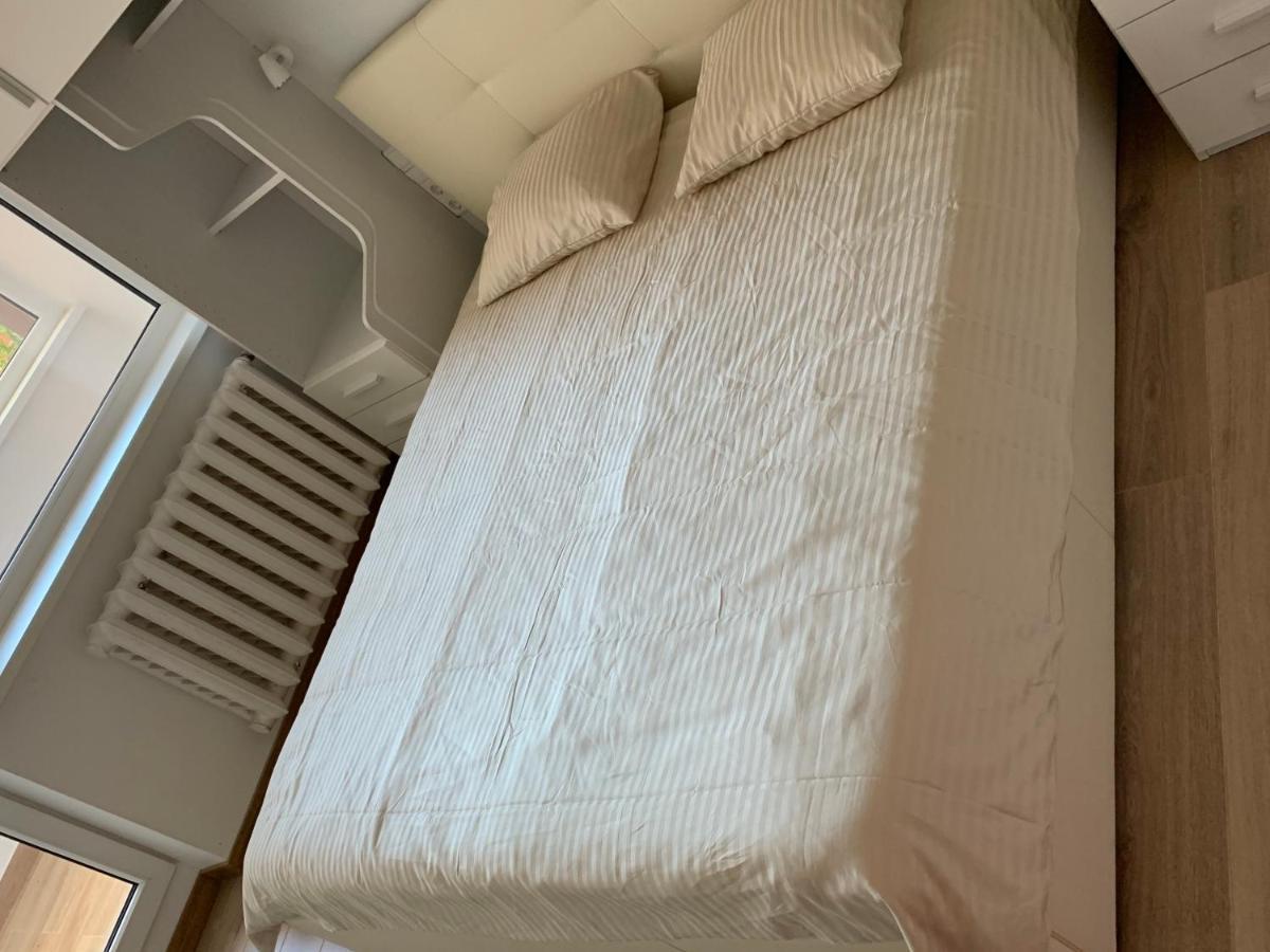 Alytus Apartament Luaran gambar
