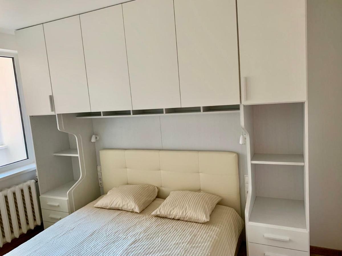 Alytus Apartament Luaran gambar